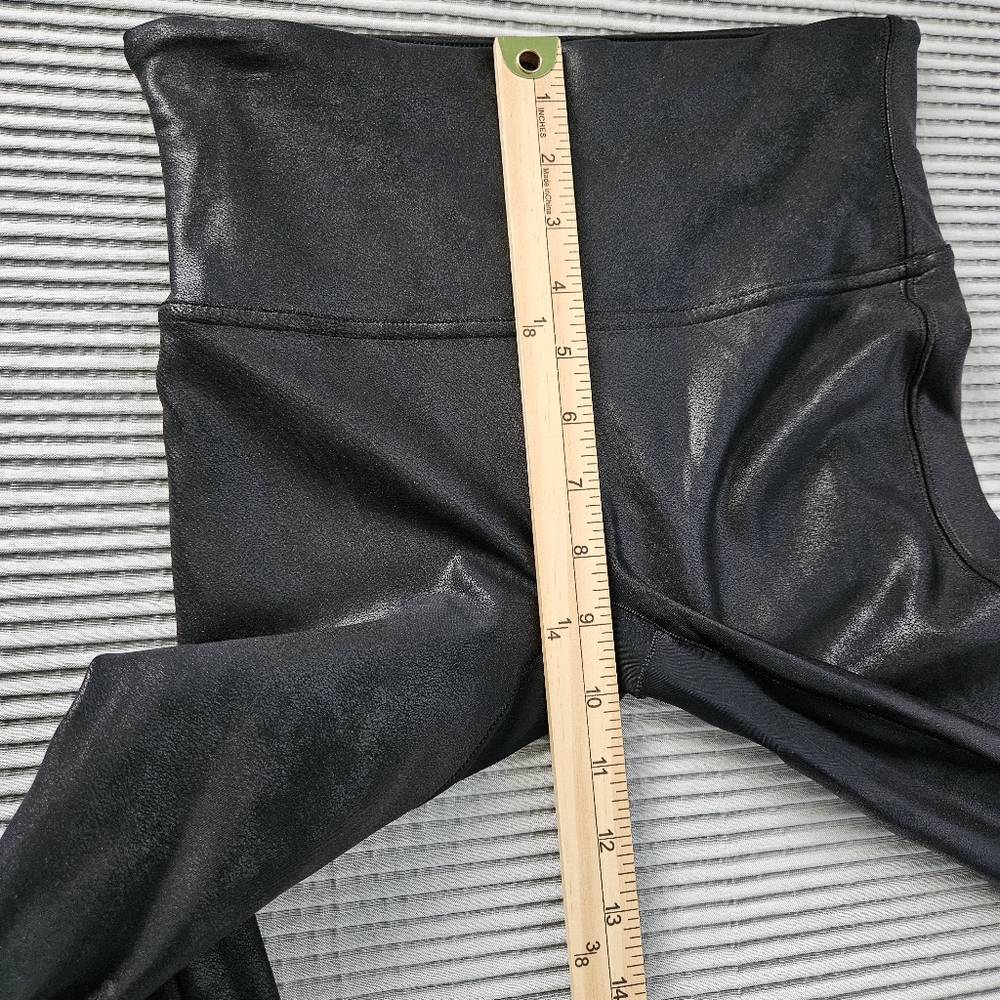 Spanx‎ Legging Womens M Black Faux Leather High-Waisted Compression Waistband - Picture 10 of 12